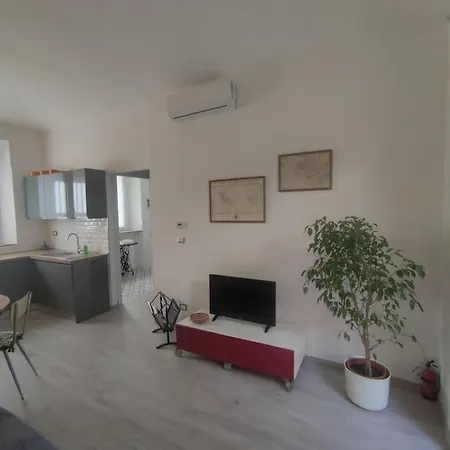 Il Cortiletto Sotto La Mole Apartamento *
