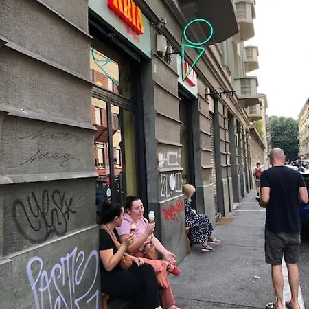 Il Cortiletto Sotto La Mole